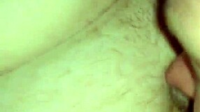 Amaterski par pokušava da snima prvi put u svom kućnom videu