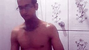 leaked online showing off to neighborhood girl today