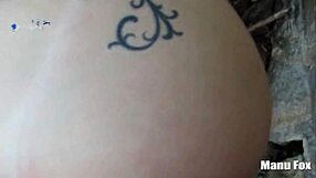 hey, we're out here just fodendo na rua with all that public thrill and sucking action going on