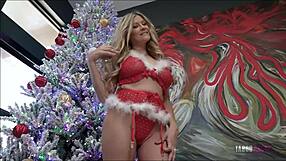 Step Mom Ellie Tay Gives Luke Longly Intense Doggystyle And Cowgirl Riding As Christmas Present In Taboo Heat.