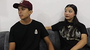 enseño a mi hermanastra a jugar billar y me la termino follando - porno en espanol