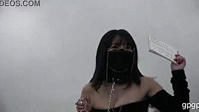 Who wears this 2021c9901 cosplay costume?