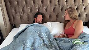 Step daughter experiences horny delight from vr to reality fucking