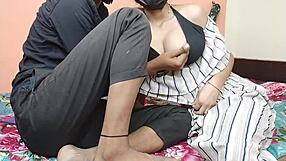 desi village stepsister ko stepbrother ne first time jamkar choda