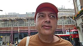 cruising the waterloo east toilets in jun 2025, it's a public outdoor spot 🚽🌳