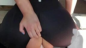 NAUGHTY BIG ASS TEACHER ASKS FOR A CLASS DISMISSED SO SHE CAN DO THIS