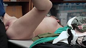 Najstnica 18+ tat Alyce Anderson prepovedana v trgovini zaradi kraje