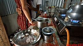 Suggestive kitchen fuck with deepthroat and anal in doggystyle by Localsex31.