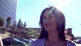 Fucking brunette milf mom in bed with licking and gaping 😏