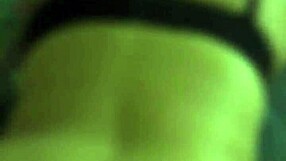 Cheating stepmom takes huge cock while on phone call. Huge ass milf creampie homemade.