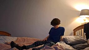 It's been ages since I humped a pillow, and this is my first time