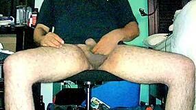 ezsosa - dec 13 2024 flashes monster cock solo.