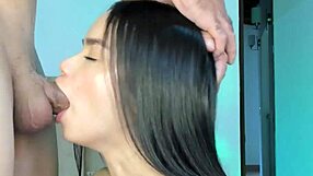 Hermosa Latina Deepthroats Cock And Loves Fucking