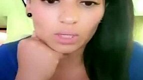 Colombiana caliente, suck my dick!