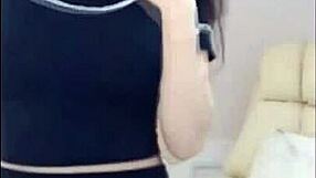 Sexy Babe Chi Danny Dances Sensually on Webcam, Stirring Emotions