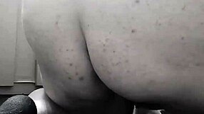 snowbunnyqueen27 rides her huge 11 inch dildo hard!