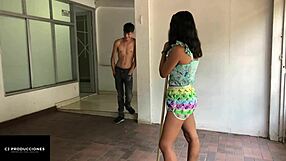 Aprovecho Que Mi Hermanastra Quiso Tener Sexo Para Meterle Mi Enorme Pene Duro Por Su Vagina Deliciosa