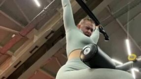 crazy bbw fucks hard in the gym