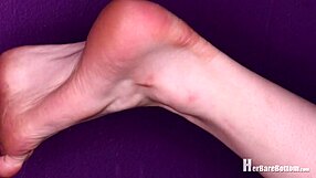 Cheri spreads her cute ass and pussy