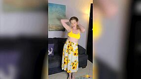 Sunny Lane Poses Before Oral with Vicky