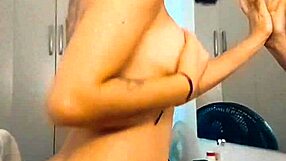 Hot Teen Shows Off In Public!