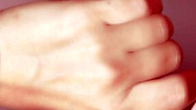 Japonska žena popusti perverznemu starejšemu sosedu