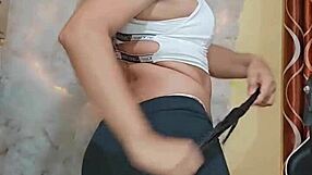 transexual rica blanca in crossdressing display