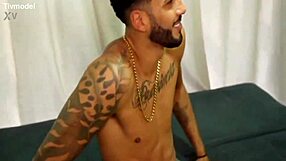 want to see this hot menage?