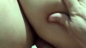 Vou te arrumar mais macho pra essa puta ela nao se contenta so com um