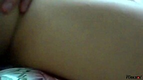 Tohle se stane, když žádám prdel u tetky, co mi pere prádlo - miluje anální a dala mi bez kondomu s vibračkou v píči