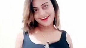 Indian sexy dance with big tits and naughty moves