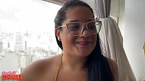 Naughty Brunette Girlfriend Cucks Boyfriend With Hairless Pussy And Big Clit