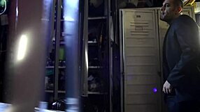 i had mask sex with blonde and skinny girls