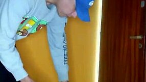 Snemam svojo suho argentinsko prijateljico 18+ v domačem videu