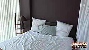 hot redhead penny pax with anna belle peaks?