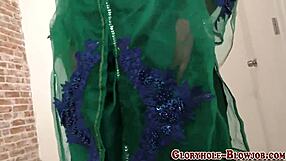 Muslim slut blows big cock