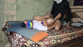 Video seks adik tiri gadis India Desi adik tiri