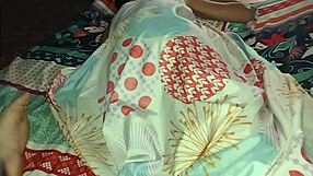 Su Coño Se Traga Toda Mi Verga Es Cálido Y Hambriento