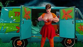 Granny Velma Dinkley: it's no mystery she's getting fingered!