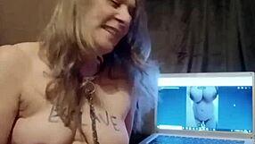 Slave masturbates to her own photos