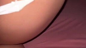 brazilian novinha pays with a hot blowjob, want to see?