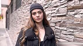 Latina model caught in full video clip