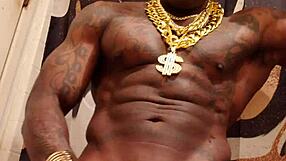 Hallelujah Johnson worships big black cocks with cumshots