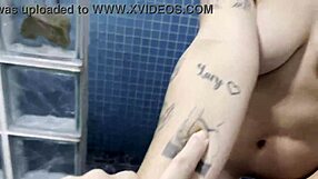 No Banho Com A Boyceta Cristal Ortega Gostosa Peladinha E Bisexual Brasileira