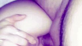 Sintiendola bien rico y disfrutando de mi cola