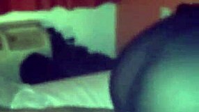 Sexo em Las Vegas: bucetas molhadas na festa threesome