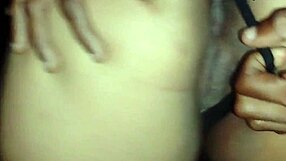 Caught my cousin sucking the young guy at the swing party, feeling shocked