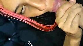 Madrastra Atrapada Debajo Del Sofá - Hijastro Recibe Un Rapidito Y Caliente Creampie Casero Real