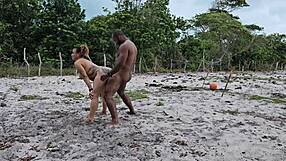 Batendo Bola No Capinho Com Meu Vizinho Perdemos O Cusinho