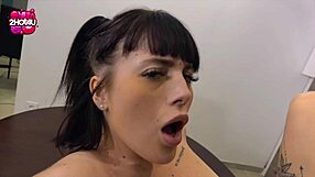 Elle Se Fait Démonter Son Cul Par Une Grosse Queue Black Son Cul Va S'En Souvenir Longtemps